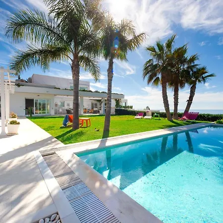 Deja Blue Villa