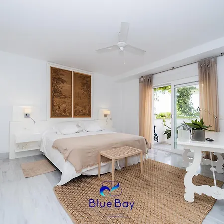Deja Blue *