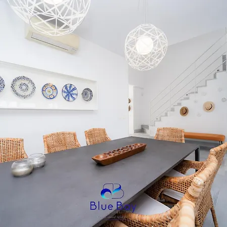Villa Deja Blue