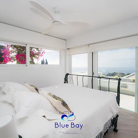 Deja Blue *